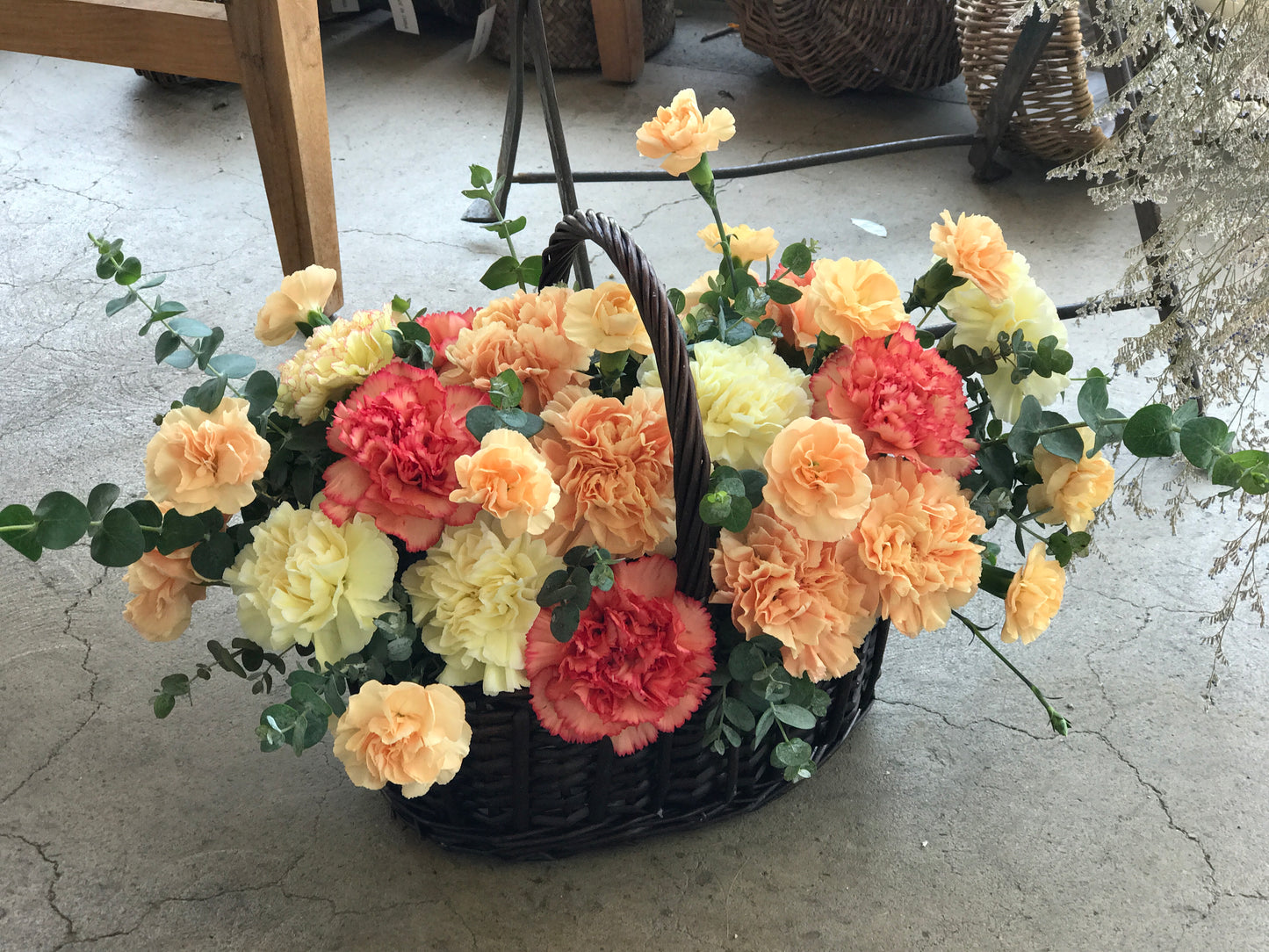 <Selection> Flower Basket - Yellow