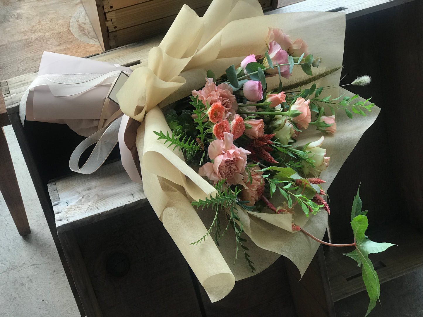 <Selection> Wrapped Bouquet -  Multicolored