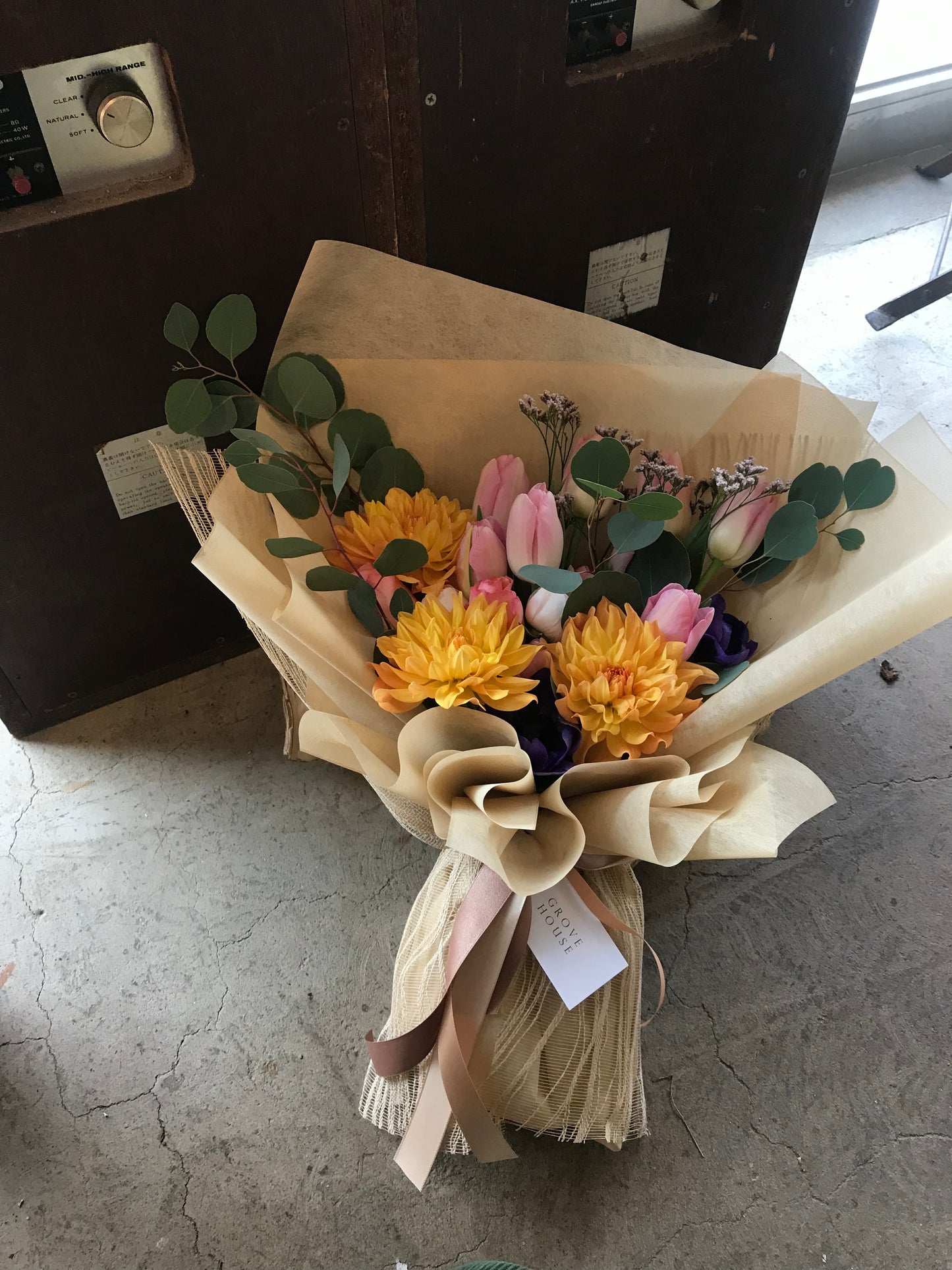 <Selection> Wrapped Bouquet - Orange