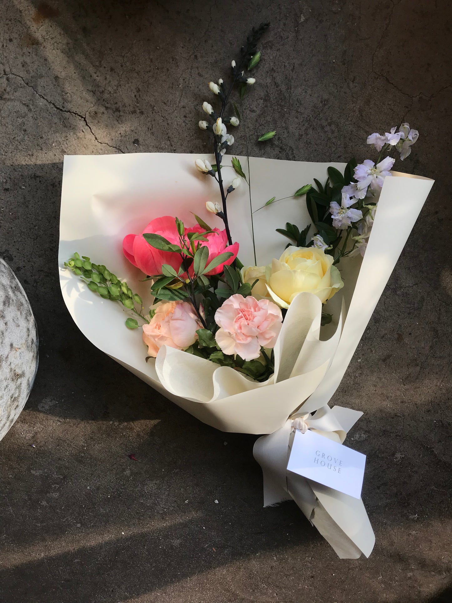 <Selection> Wrapped Bouquet -  Multicolored