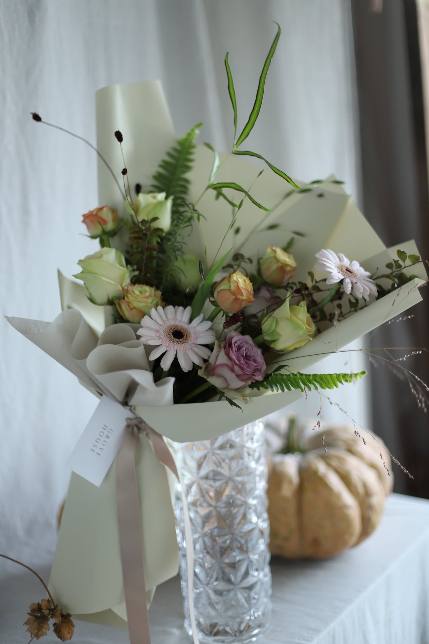 <Selection> Wrapped Bouquet -  Multicolored