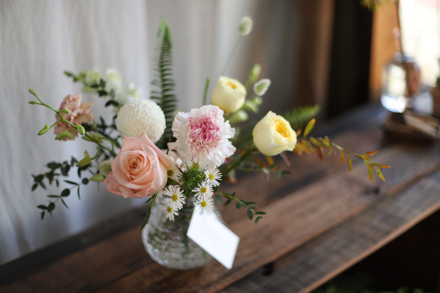 <Selection> Fresh Flower Vase Arrangement - Yellow