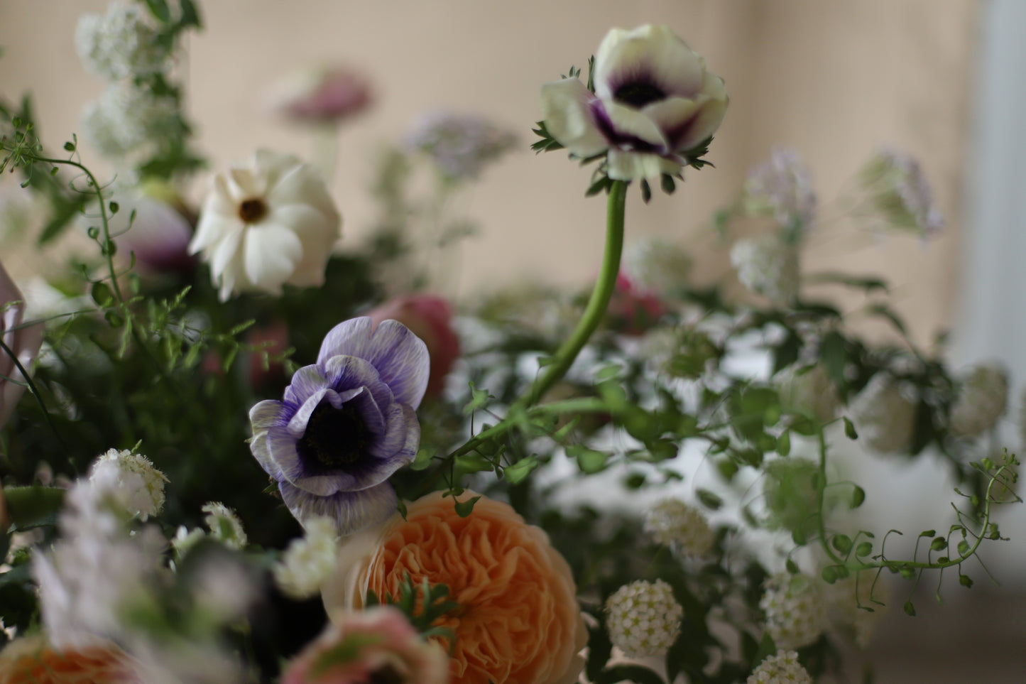 <Selection> Flower Basket - White and Pastel