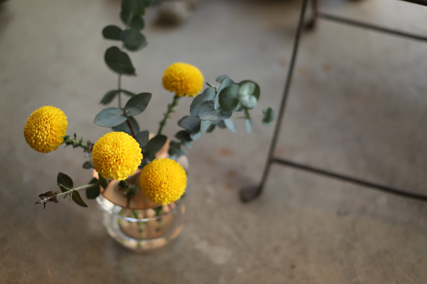 <Selection> Fresh Flower Vase Arrangement - Yellow