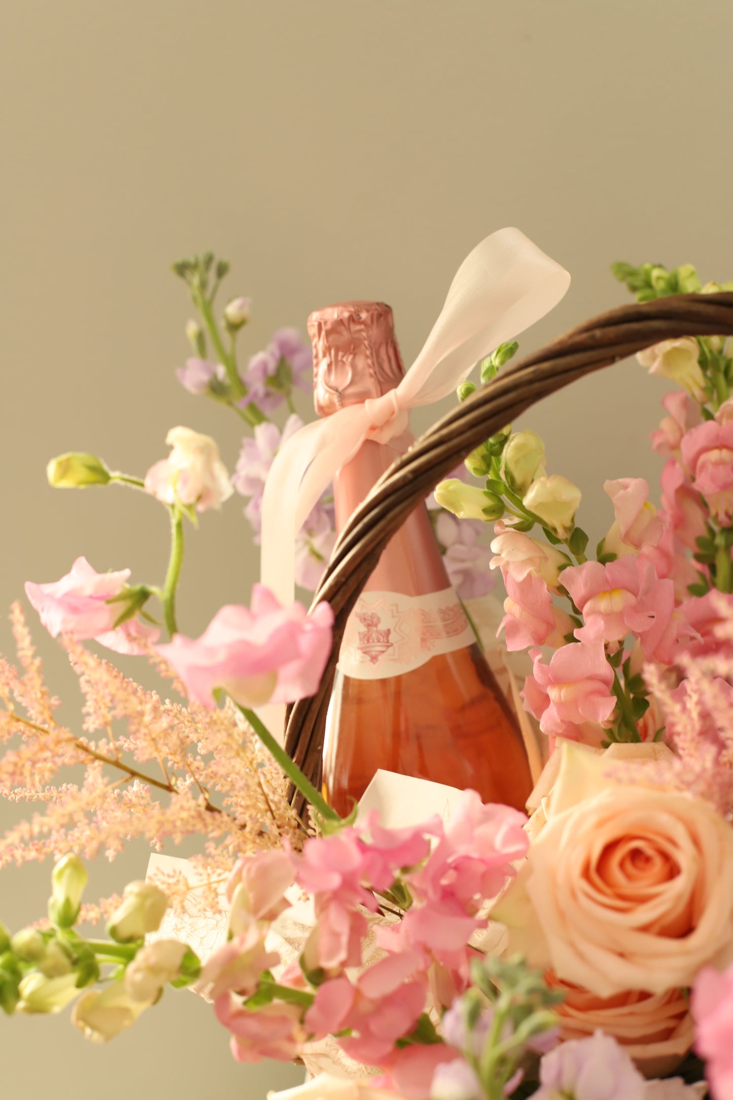 Majestic Flower and Wine Basket - GROVE HOUSE Signature