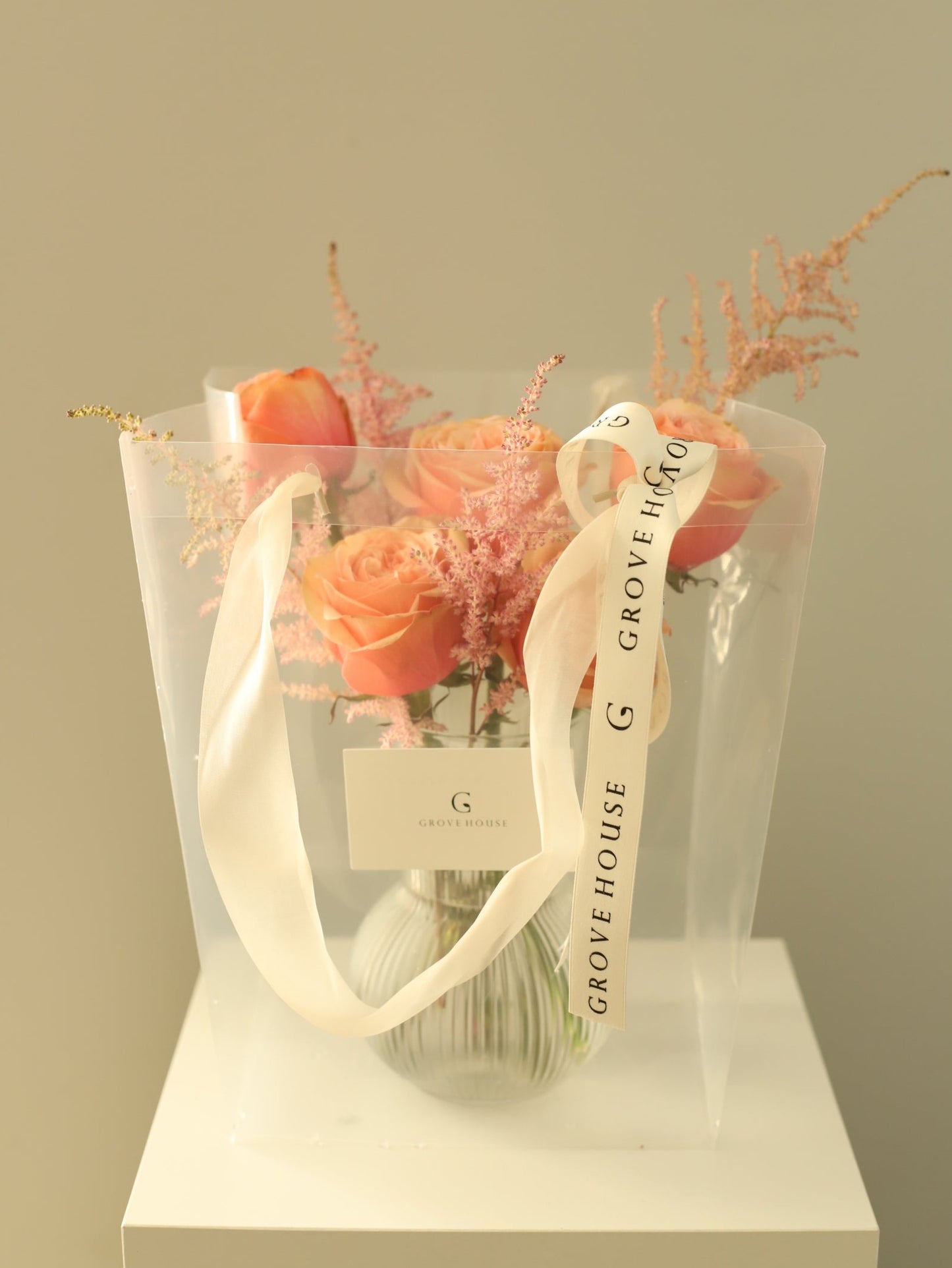 Signature Splendor: Premium Roses with Our Exclusive Transparent Bag and Elegant Ribbon - Elevate Your Moments with Floral Beauty