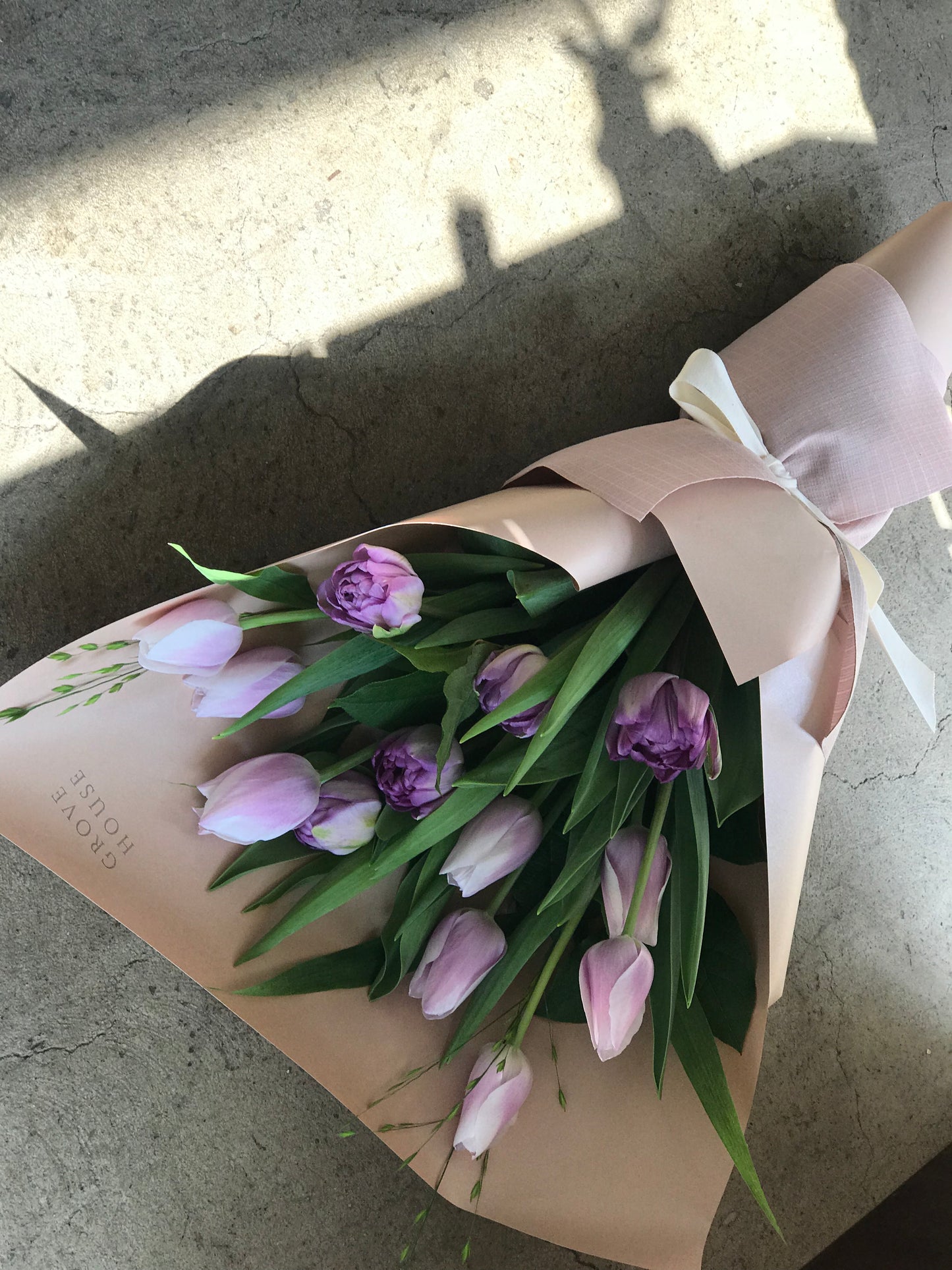 <Selection> Wrapped Bouquet  - Pink and Purple