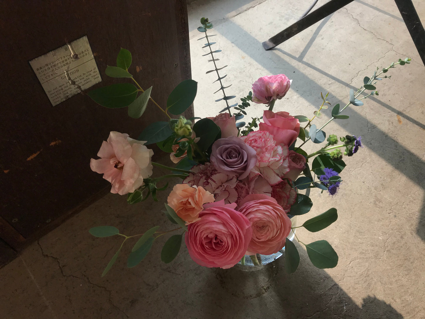 <Selection> Fresh Flower Vase Arrangement - Pink