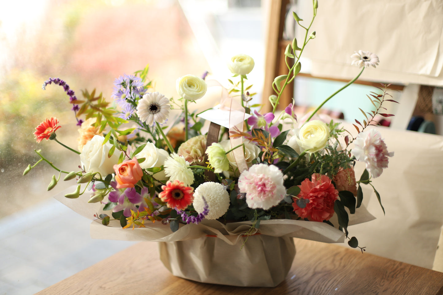 <Selection> Flower Basket - Multicolored