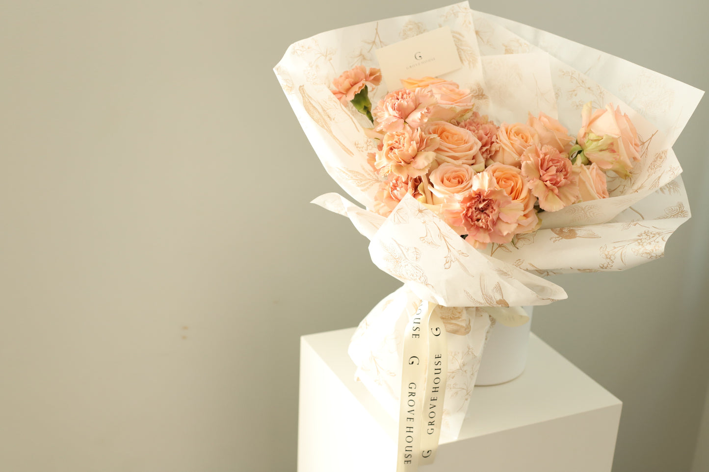 Dreamy Peach Wrapped Bouquet