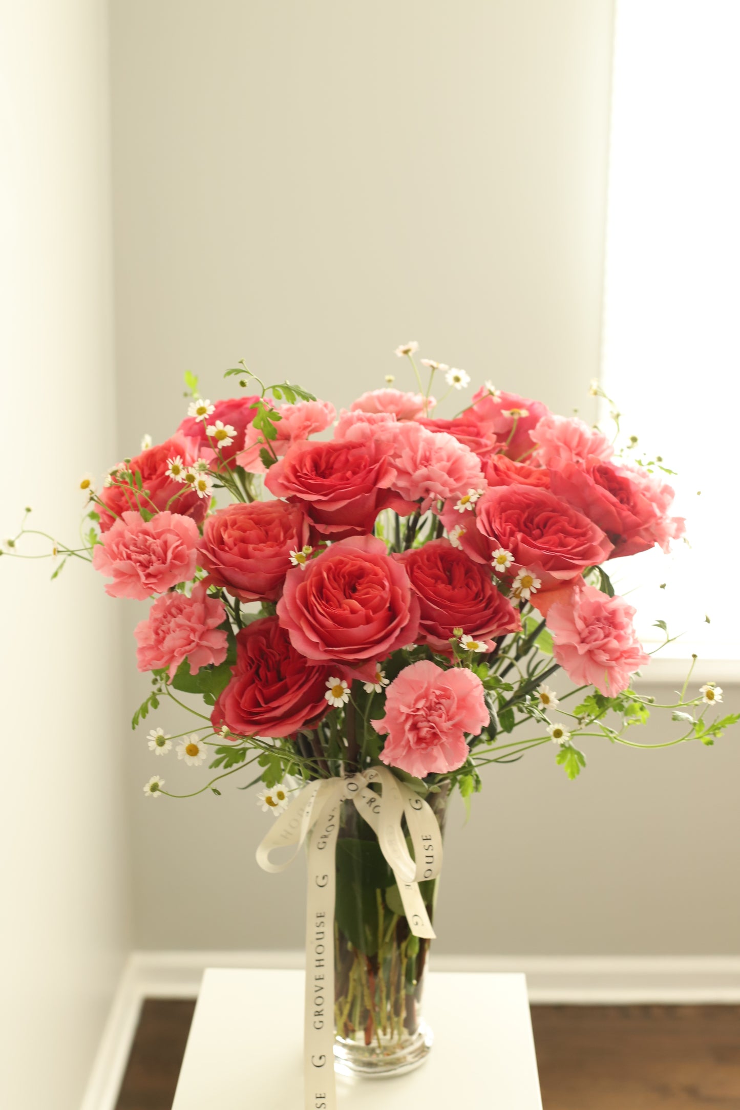 Premium Vivid Pink Roses Bouquet