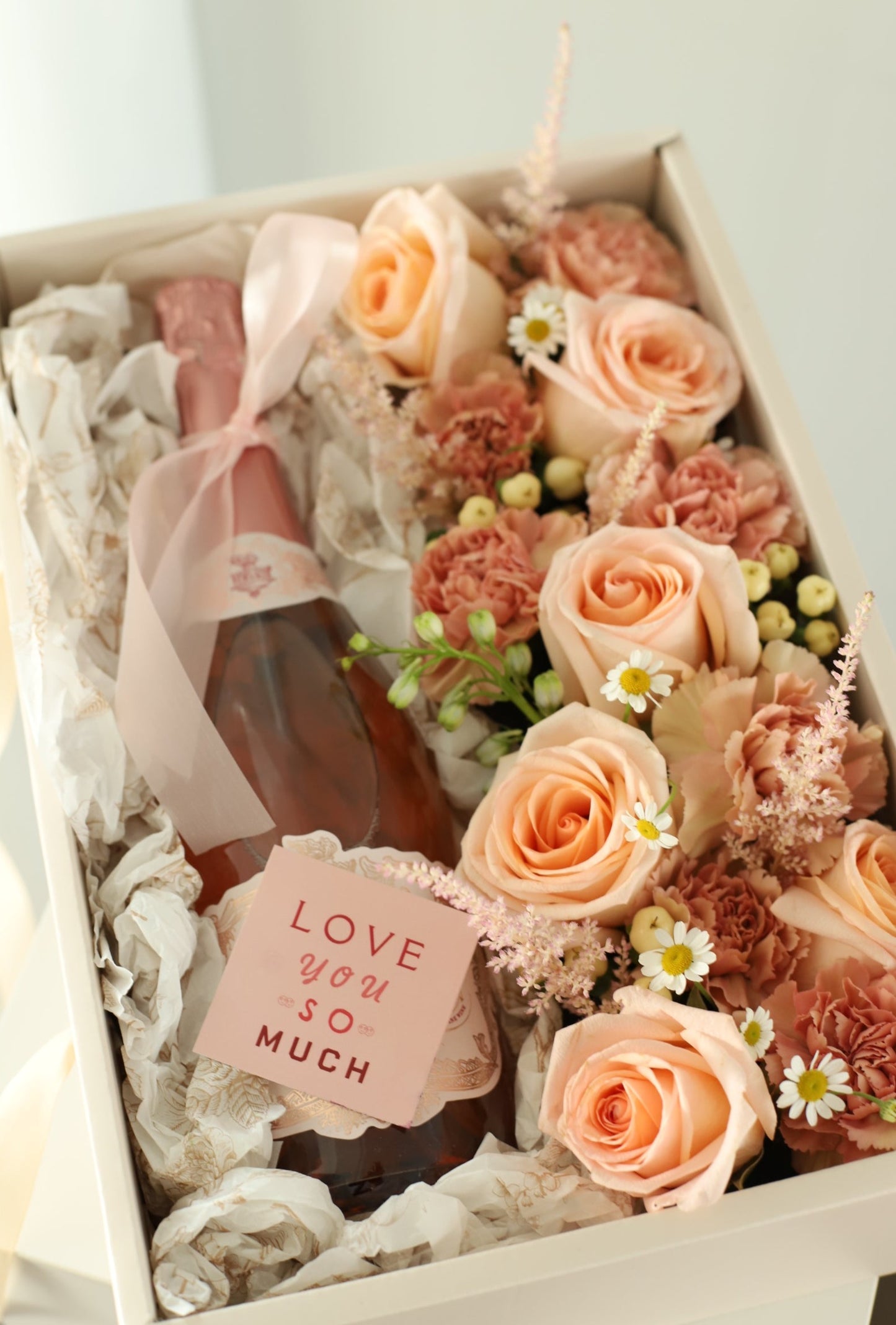 Peach Flowers and Wine Gift Box: Romantic Floral Gifts | GROVE HOUSE