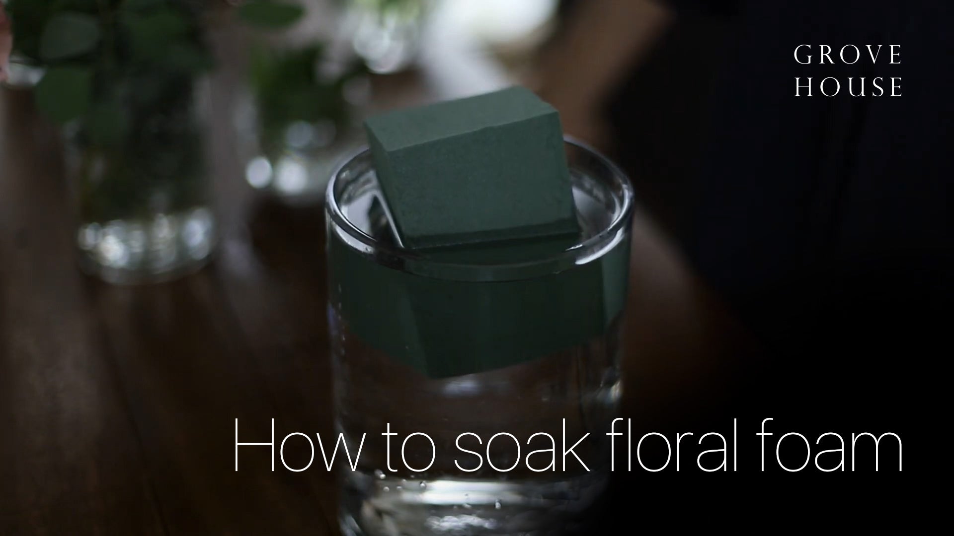 Load video: How to soak floral foam